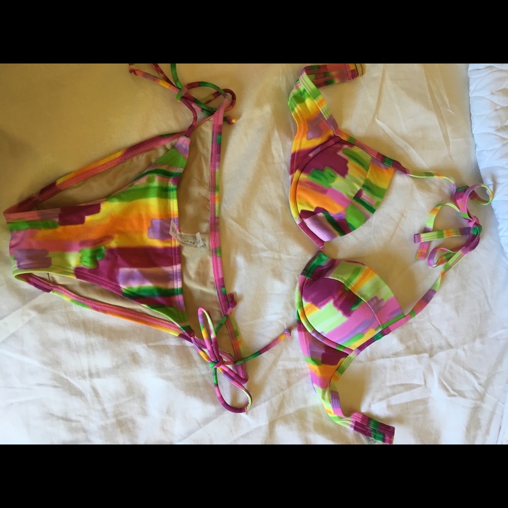 Victoria’s Secret Bikini with push up top